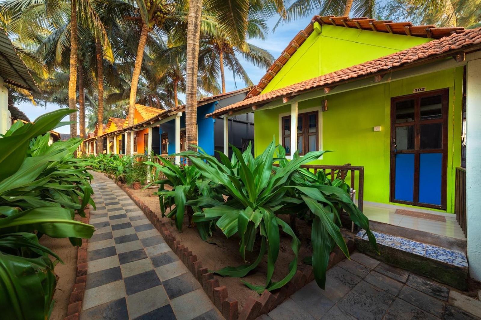 Om Shanti Patnem Patnem Beach Bagian luar foto